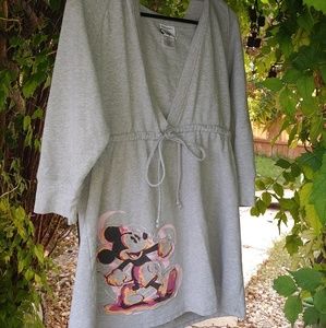 Disney Store Mickey Mouse hooded mid sleeve shirt